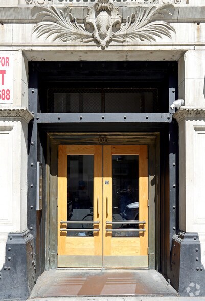 More Photos Of 66 W Broadway, New York Office For Lease