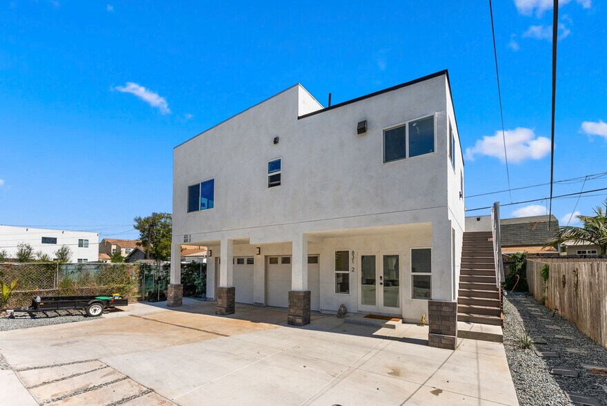 More Photos Of 829 11th St, Imperial Beach Apartments For Sale