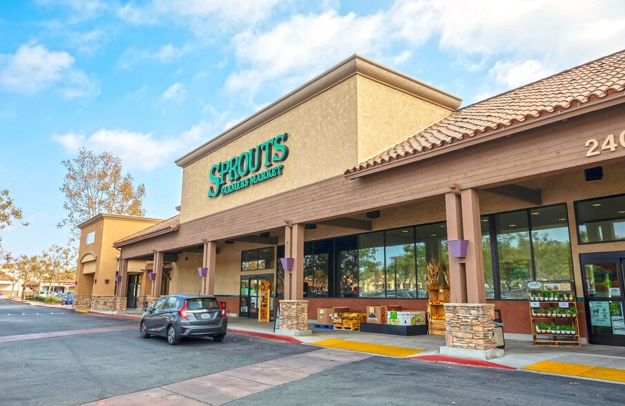 More Photos Of 2400-2640 Las Posas Rd, Camarillo Unknown For Lease
