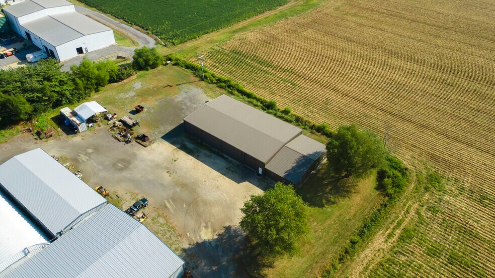 More Photos Of 2948 State Highway V, Matthews Light Manufacturing For Sale