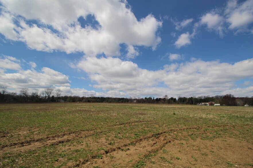 More Photos Of 12 Lynnbrook Dr, Lambertville Land For Sale