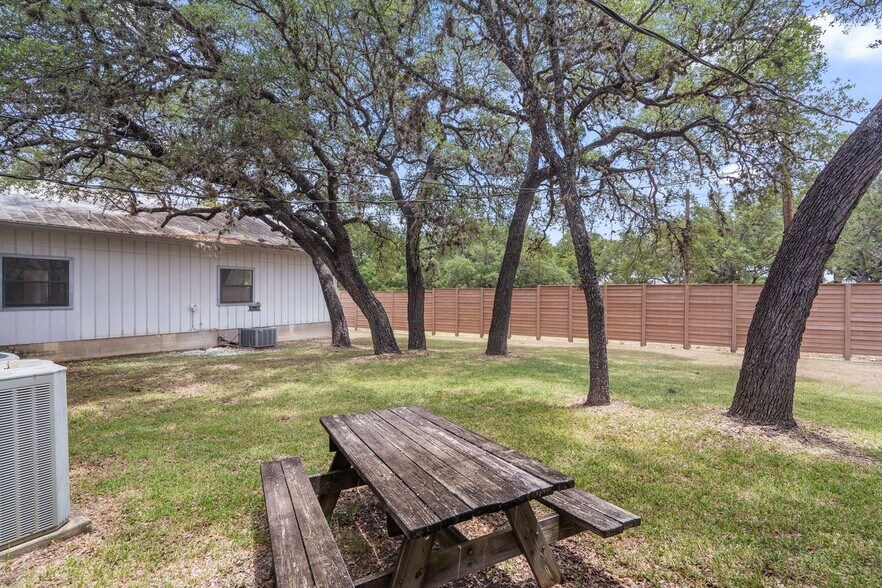 More Photos Of 208 Haley Rd, Johnson City Medical For Sale