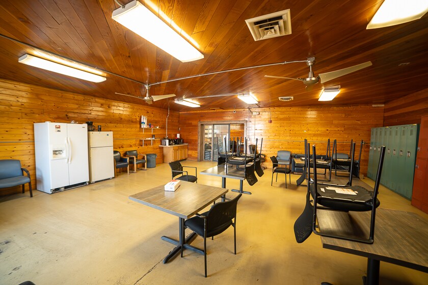 More Photos Of 500 26th St, Greeley Warehouse For Sale
