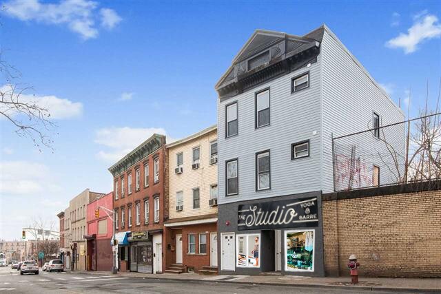 More Photos Of 529 Communipaw Ave, Jersey City Specialty For Sale