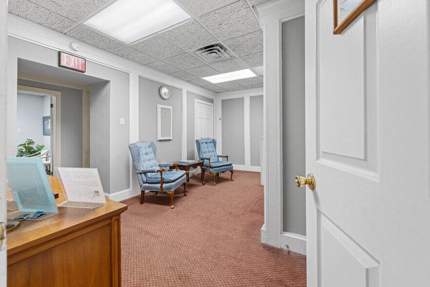 More Photos Of 118 S Bellevue Ave, Langhorne Office For Sale
