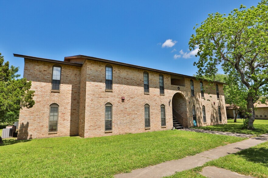 More Photos Of 2910 Old Lane City Rd, Wharton Apartments For Sale