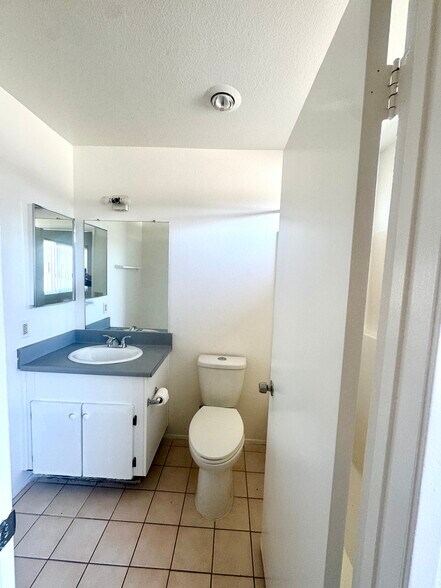 More Photos Of 5260-5262 Rex Ave, San Diego Apartments For Sale