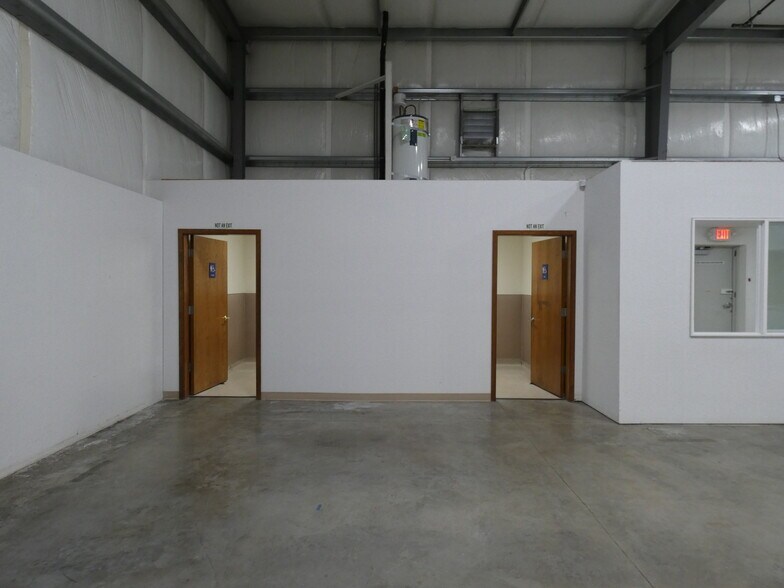 More Photos Of 281 W Business Park Loop, Shelton Warehouse For Lease