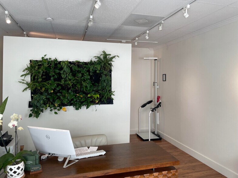 More Photos Of 161 Wailea Ike Pl, Wailea Office For Lease