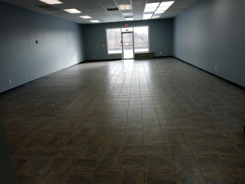 More Photos Of 290-298 E US Highway 20, Michigan City Storefront Retail Office For Lease