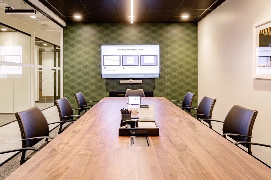 More Photos Of 30 Adelaide St E, Toronto Coworking Space