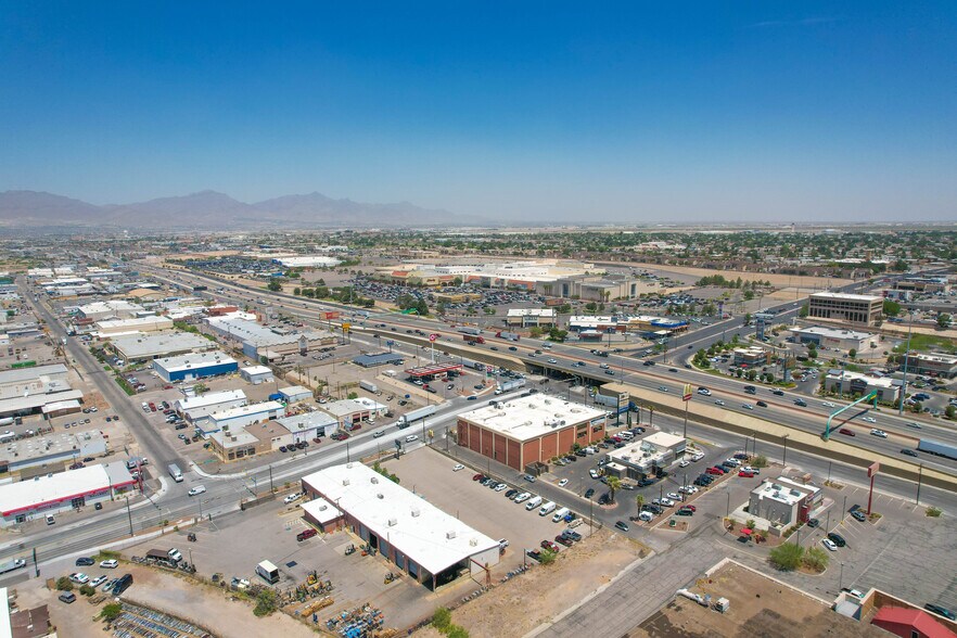 More Photos Of 7100 E Gateway Blvd, El Paso General Retail For Lease
