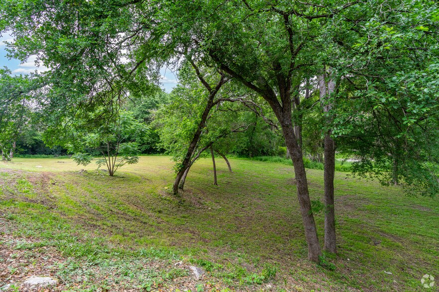 More Photos Of 2800 Stewart Dr, Waco Apartments For Sale