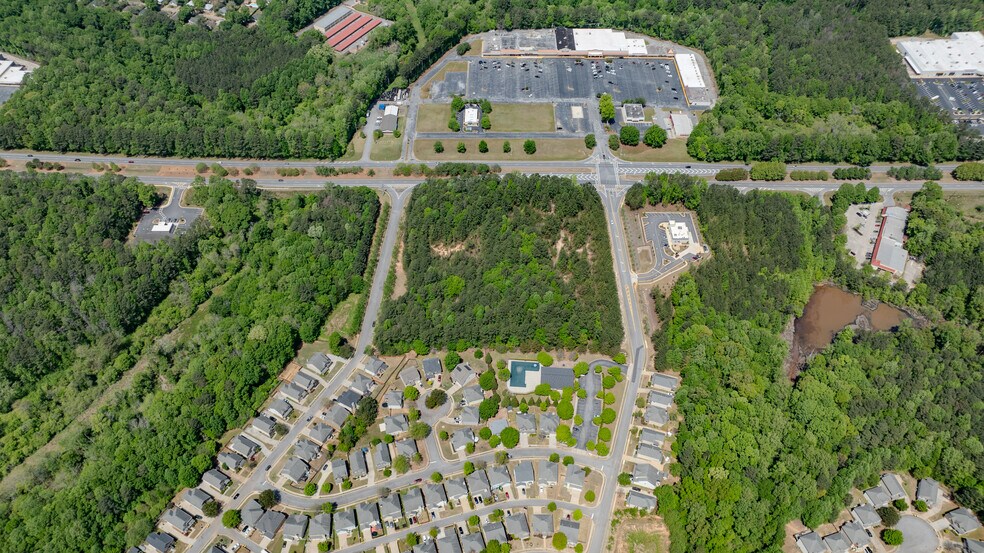 More Photos Of 201 Bullsboro Dr, Newnan Land For Sale