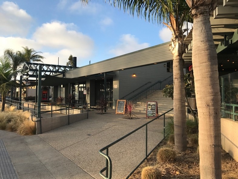 More Photos Of 1201 Camino Del Mar, Del Mar Storefront Retail Office For Lease