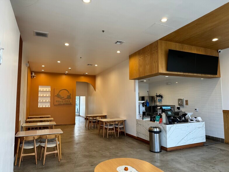 More Photos Of 550 W Garvey Ave, Monterey Park General Retail For Lease