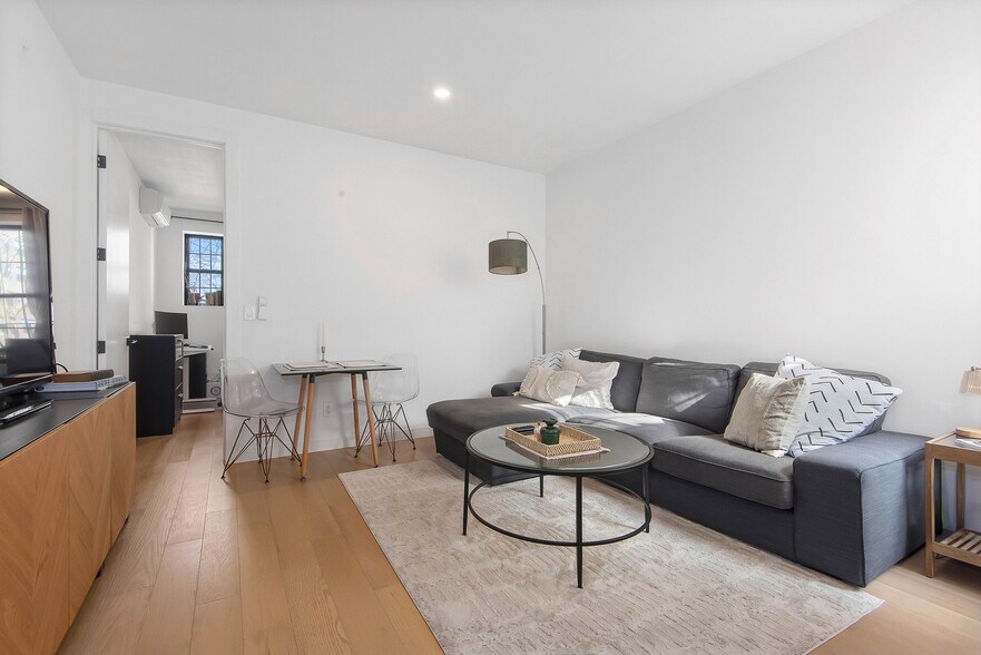 More Photos Of 53-11 Skillman Ave, Woodside Apartments For Sale