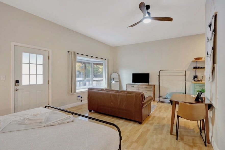 More Photos Of 11845 US 41 St, Monteagle Trailer Camper Park For Sale