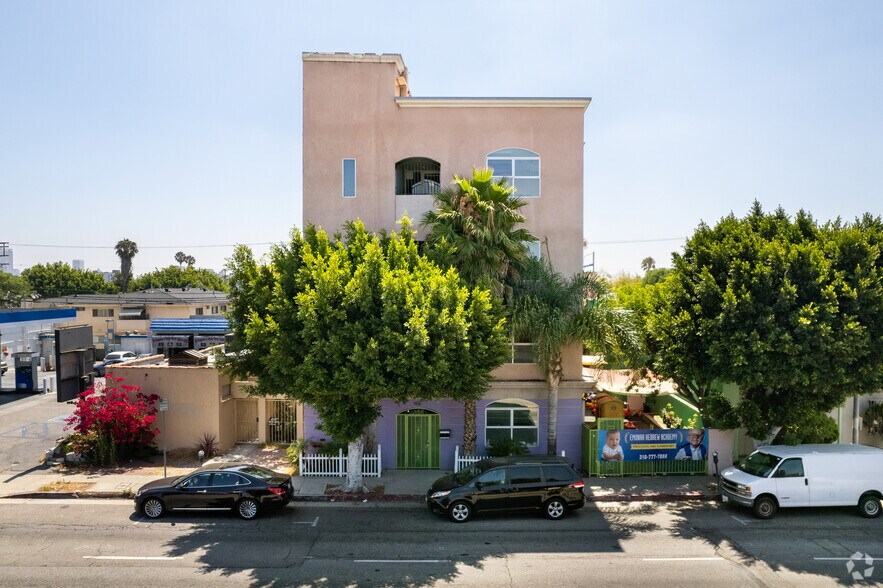 More Photos Of 1518 S Robertson Blvd, Los Angeles Schools For Lease