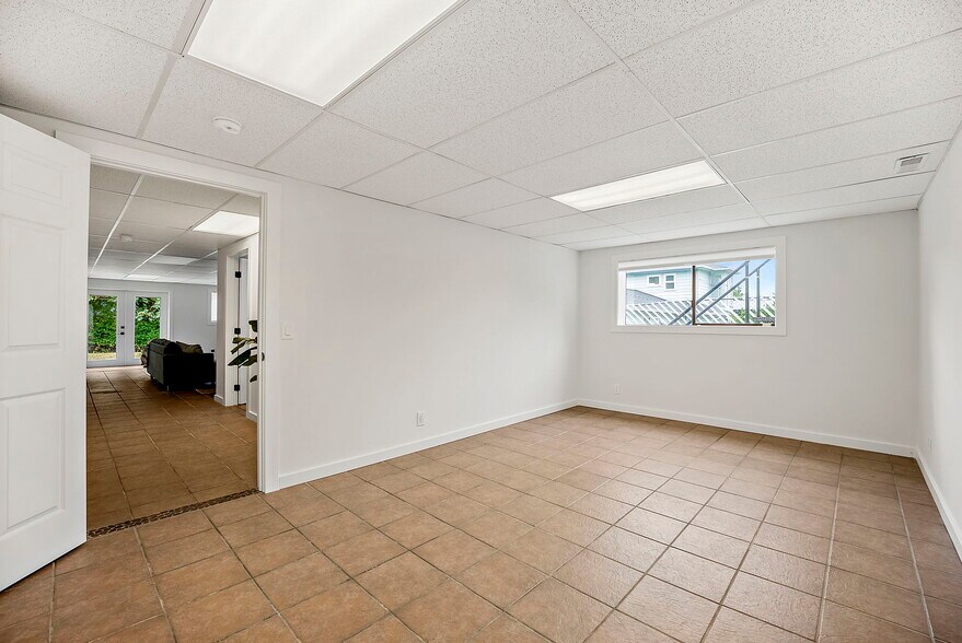 More Photos Of 1415 2nd St SE, Puyallup Assisted Living For Sale