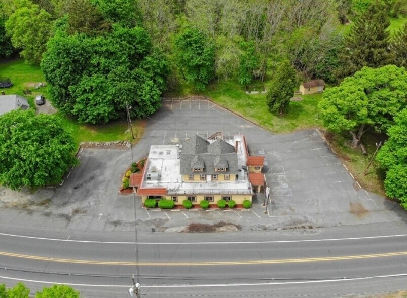 More Photos Of 408 Us Highway 46, Great Meadows Restaurant For Sale