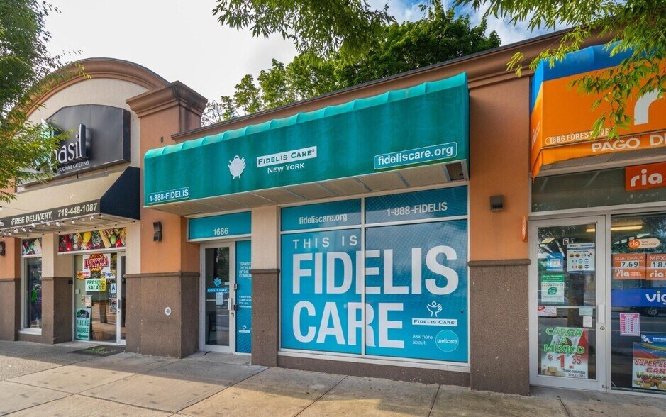 More Photos Of 1686 Forest Ave, Staten Island Freestanding For Sale