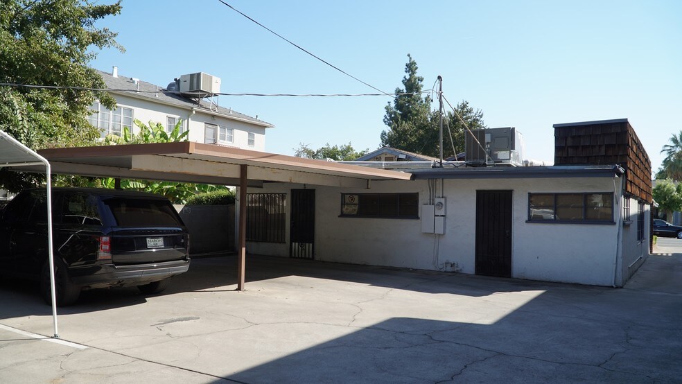More Photos Of 927 N Fulton St, Fresno Office For Sale