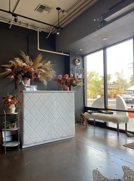 More Photos Of 16 St Lawrence Avenue, Reno General Retail For Lease