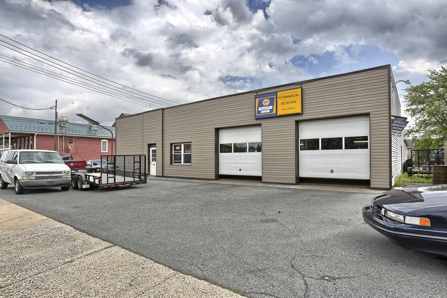 More Photos Of 270 E Lehman St, Lebanon Auto Repair For Sale