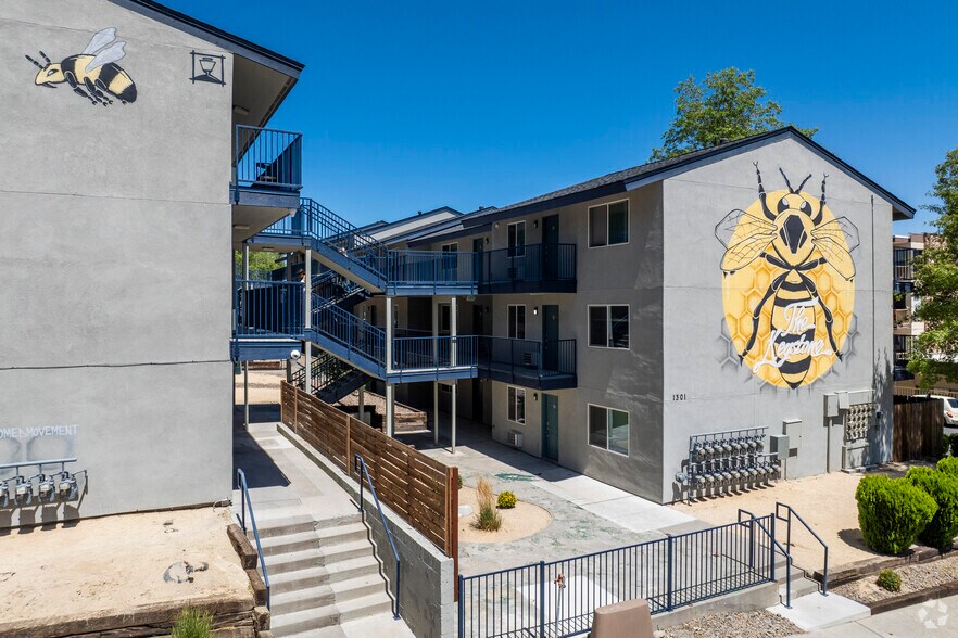 More Photos Of 1301 Stardust St, Reno Apartments For Sale