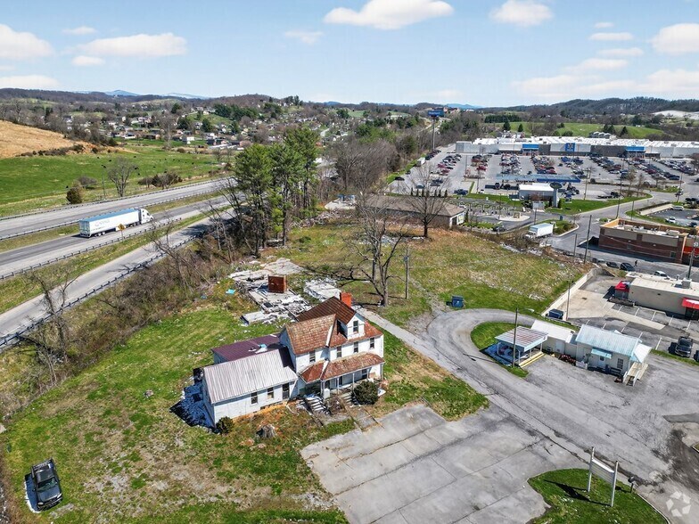 More Photos Of 24443 Lee Hwy, Abingdon Land For Sale