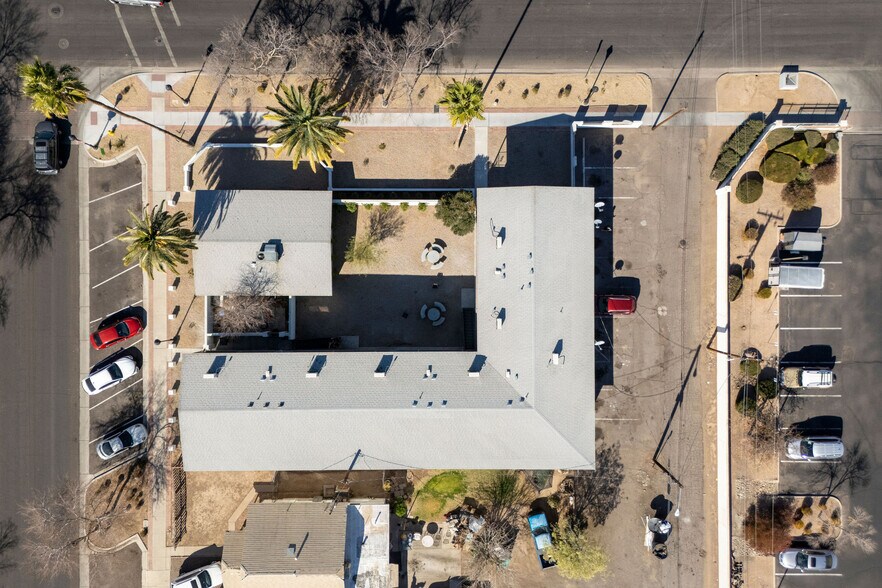 More Photos Of 5623 W Myrtle Ave, Glendale Apartments For Sale