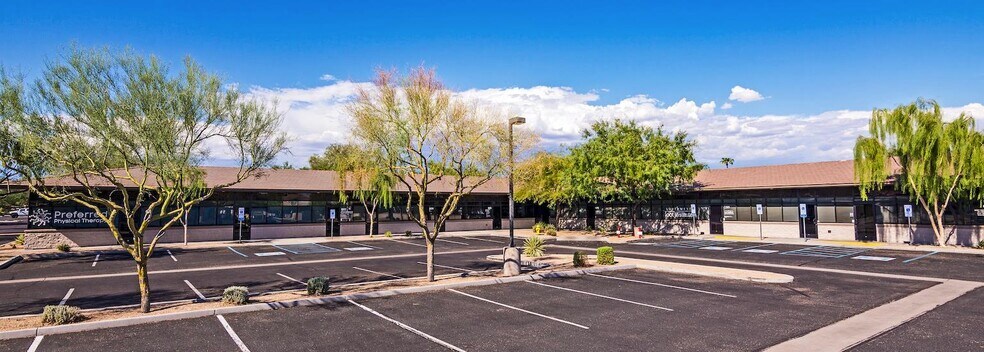 More Photos Of 18301 N 79th Ave, Glendale Unknown For Lease