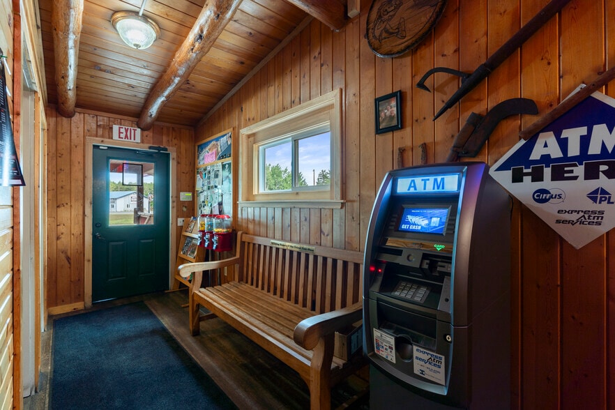 More Photos Of 33350 County Road 3, Crosslake Restaurant For Sale