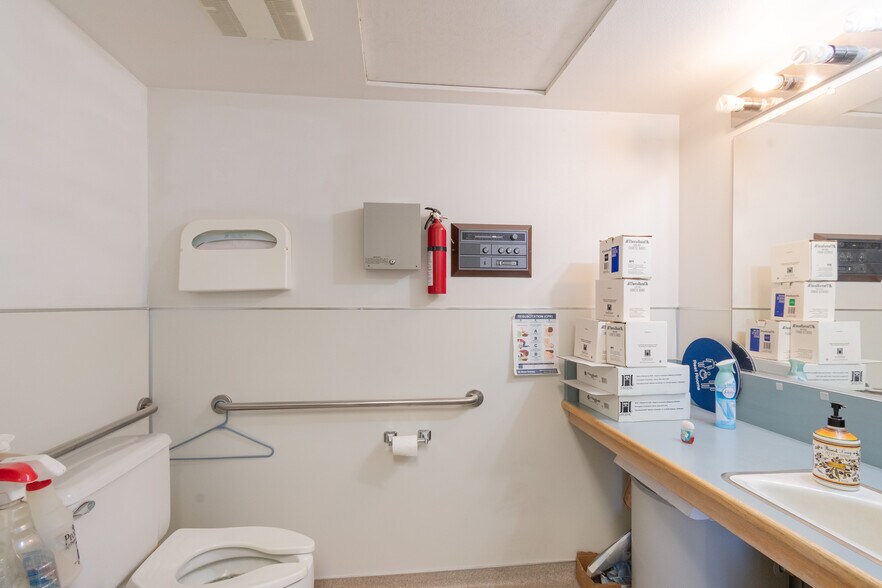 More Photos Of 741 21st St, Paso Robles Medical For Sale