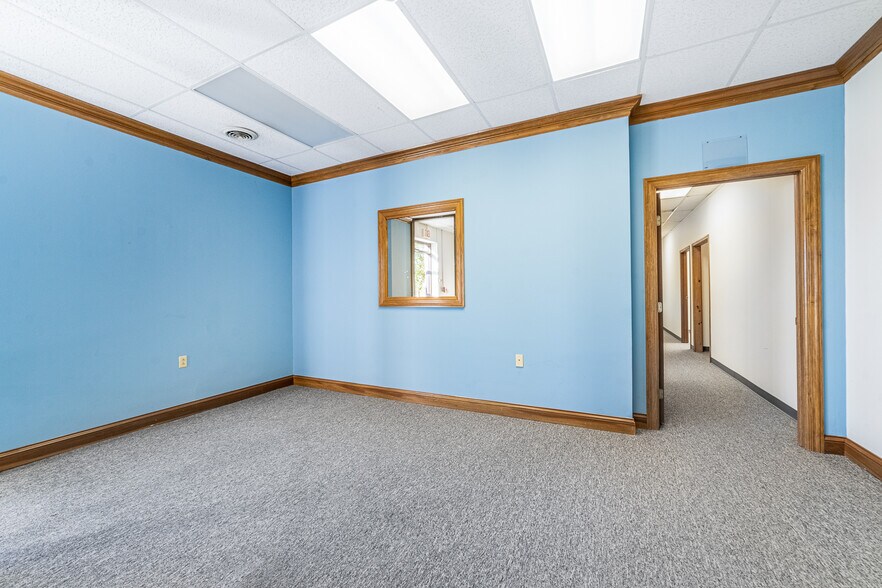 More Photos Of 2794 Indian Ripple Rd, Beavercreek Office For Sale