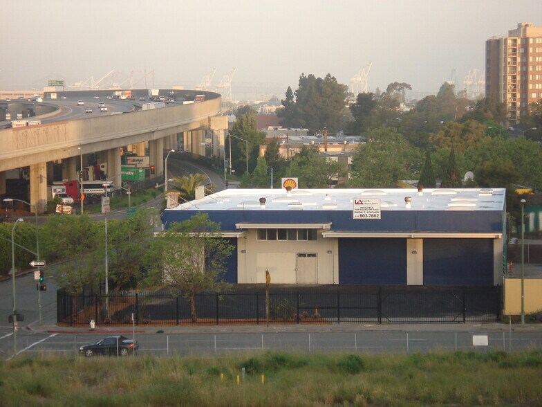 Primary Photo Of 601 Brush St, Oakland Warehouse For Sale
