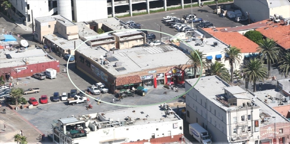 More Photos Of 19-31 Pier Ave, Hermosa Beach Storefront For Lease