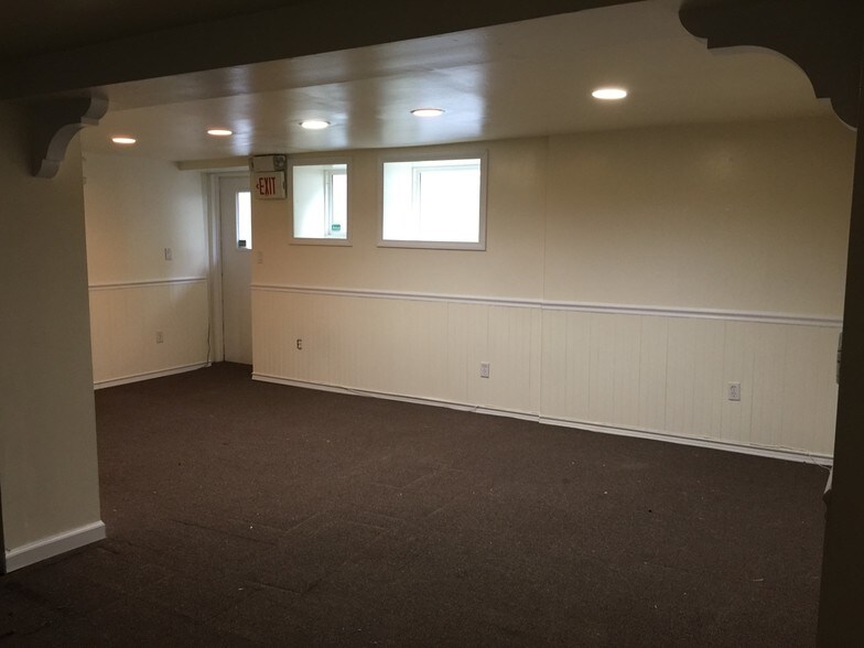 More Photos Of 97 Locust Ave, Cortlandt Manor Medical For Sale