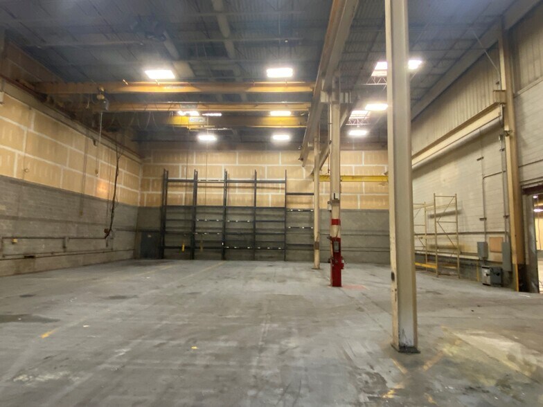 More Photos Of 7500 Shadwell Dr, Roanoke Manufacturing For Lease