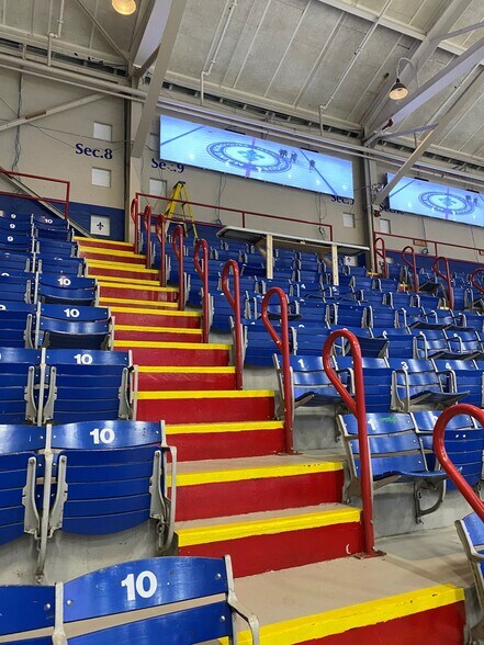 More Photos Of 190 Birch St, Lewiston Theater Concert Hall For Sale