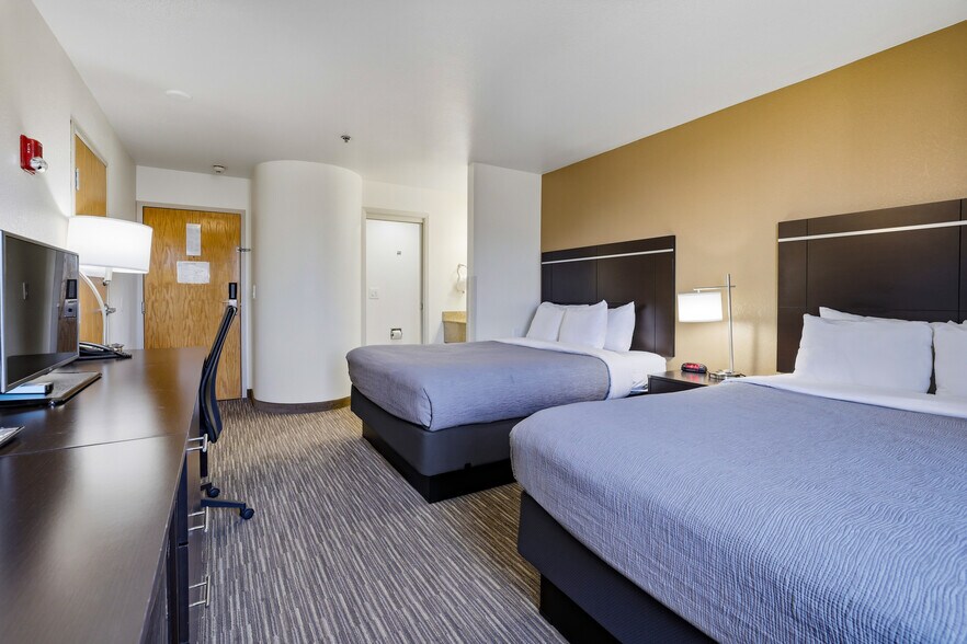 More Photos Of 1575 S Meridian Rd, Meridian Hotel For Sale