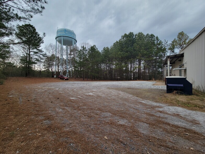 More Photos Of 95 Trade St, Bogart Distribution For Sale