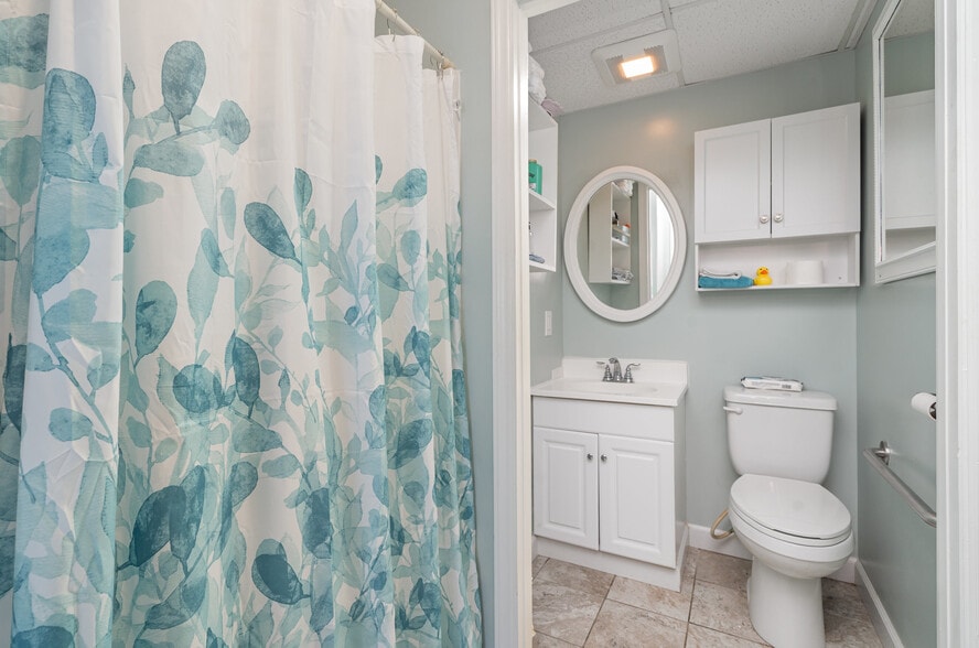 More Photos Of 2415A-2415B-2441 S Center St, Hickory Assisted Living For Sale