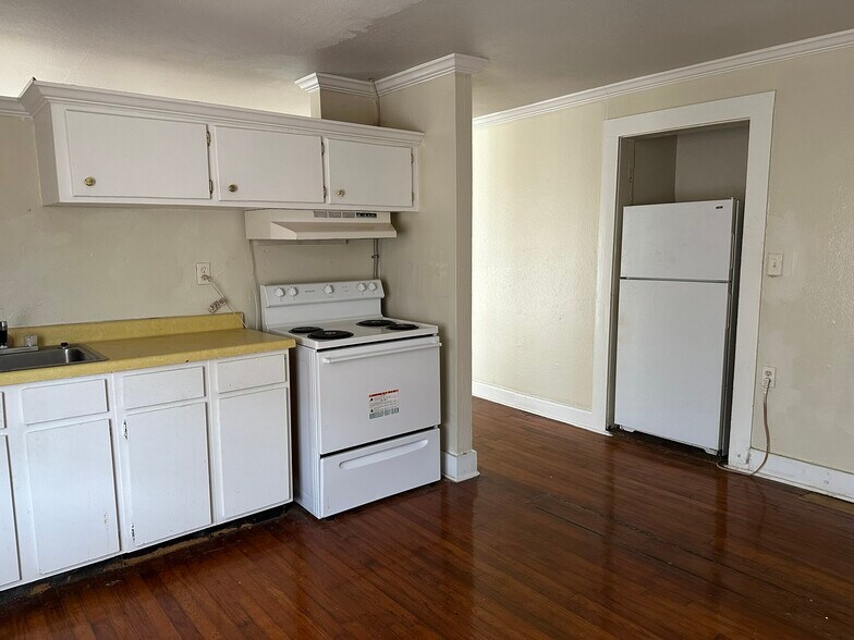 More Photos Of 555 E Boyd Dr, Baton Rouge Multifamily For Sale