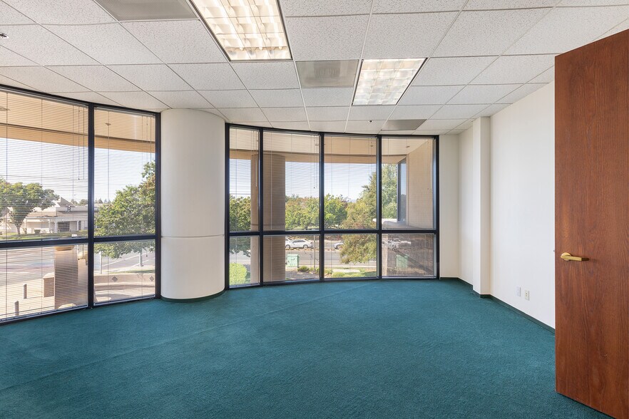 More Photos Of 333 Sunset Ave, Suisun City Medical For Lease