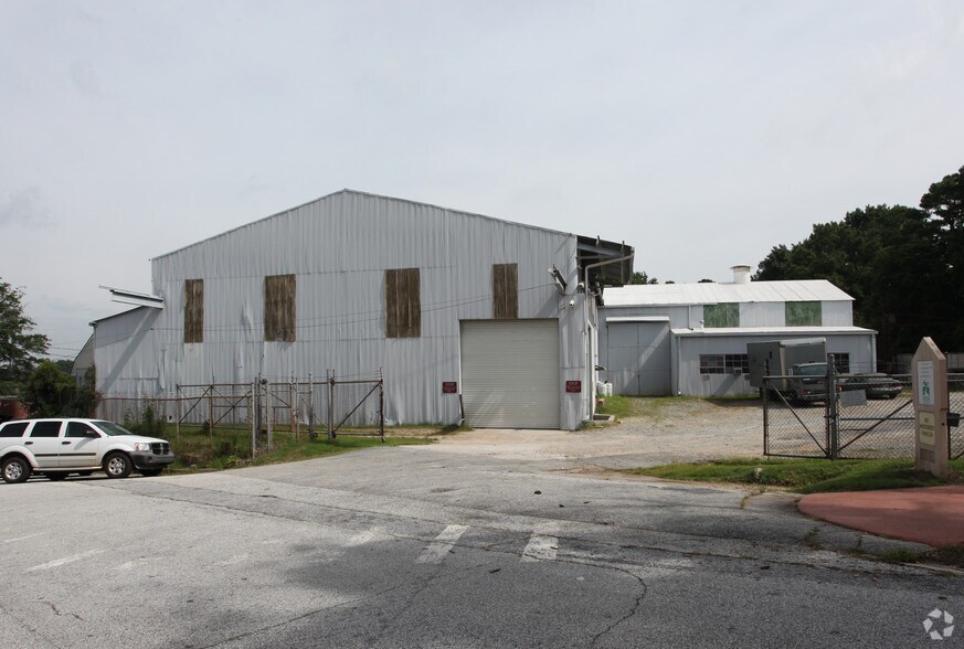 More Photos Of 151 Dekalb Industrial Way, Decatur Distribution For Lease