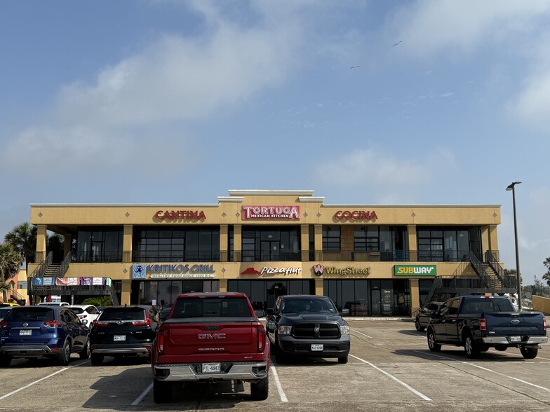 More Photos Of 4908-4920 Seawall Blvd, Galveston Restaurant For Lease