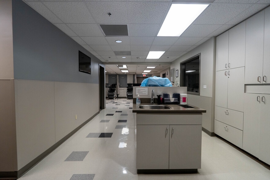 More Photos Of 3575 Pecos Mcleod Rd, Las Vegas Medical For Sale