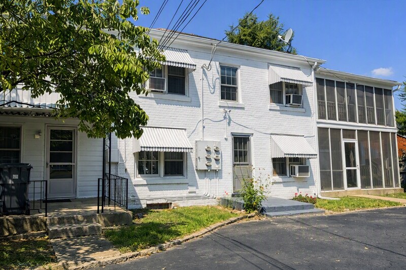 More Photos Of 224 Taylor Dr, Lexington Apartments For Sale